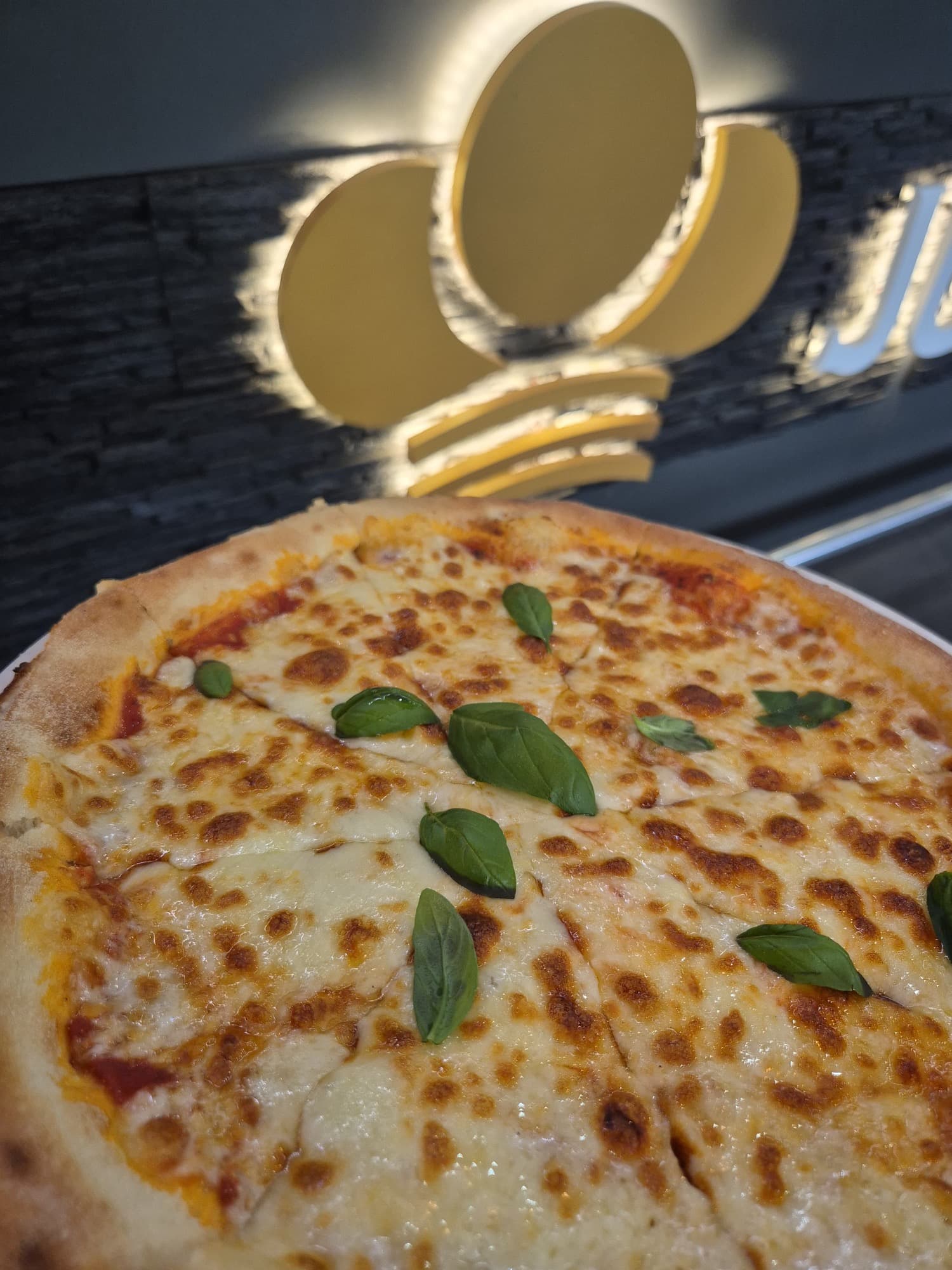 Pizza JUMMIKO
